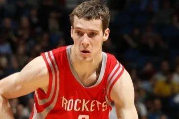 而王曼昱和 而王曼昱和