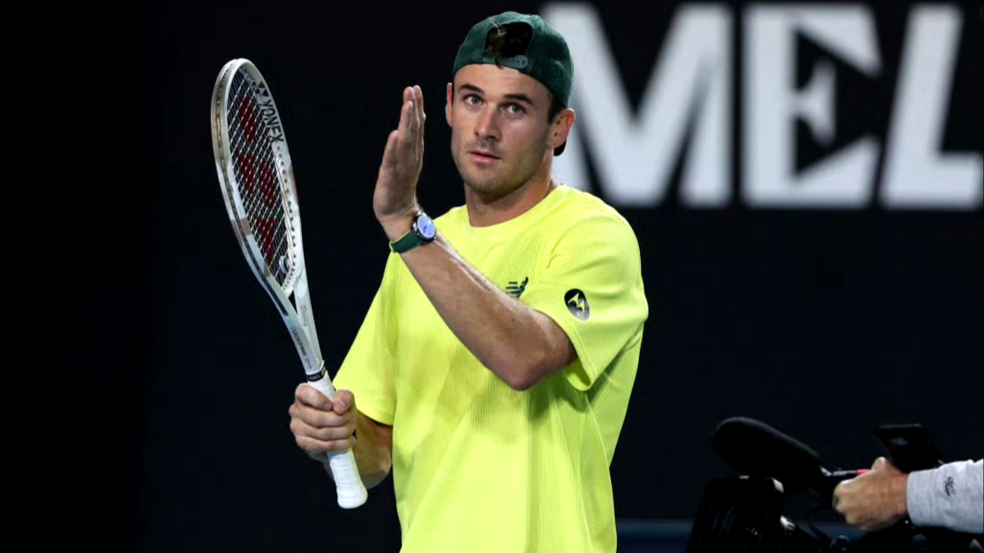 巴萨用行动 巴萨用行动